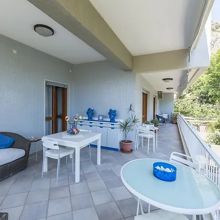 Mondello Holiday * פלרמו