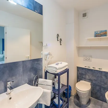 Mondello Holiday * Palermo