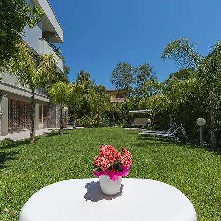 Mondello Holiday Alojamento de Acomodação e Pequeno-almoço